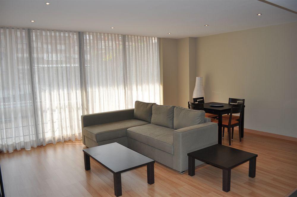 Sleep Fira By Stay Barcelona Exterior photo